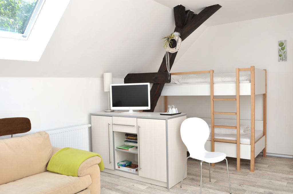 Gutshof Zum Adlernest Hotel Arnsnesta Quarto foto